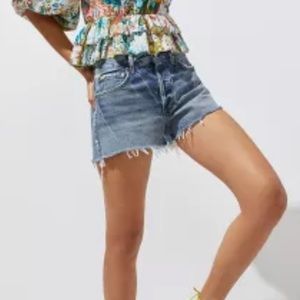 Like new! Agolde Parker shorts -Size 29